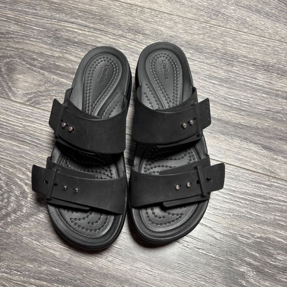 CROCS Black Brooklyn Buckle Wedge Sandal Women's 4‎ - Picture 4 of 12